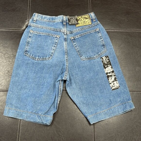 (26) 5ive Jungle & Co Women's Jean Shorts - Picture 6 of 8